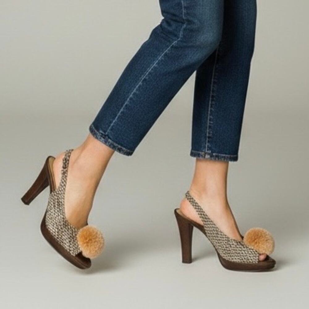 Via Condotti Women's Size 8.5 Slingback Heels Brown Tweed Peach Pompoms